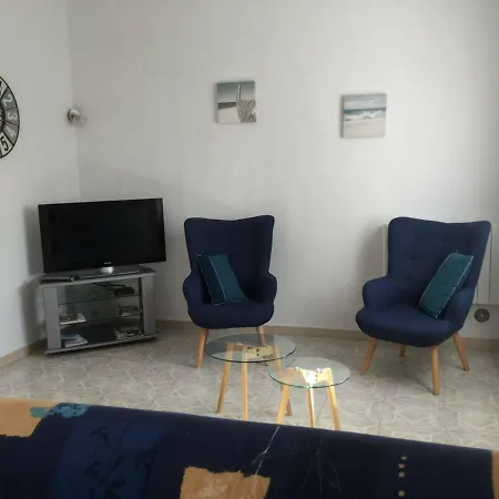 Maison Royan, 4 Pieces, 6 Personnes - Fr-1-305-1496 *